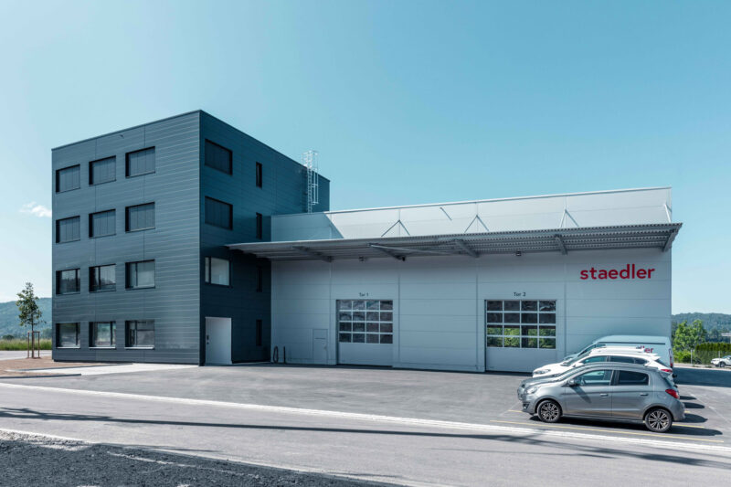 Gewerbebau Henau